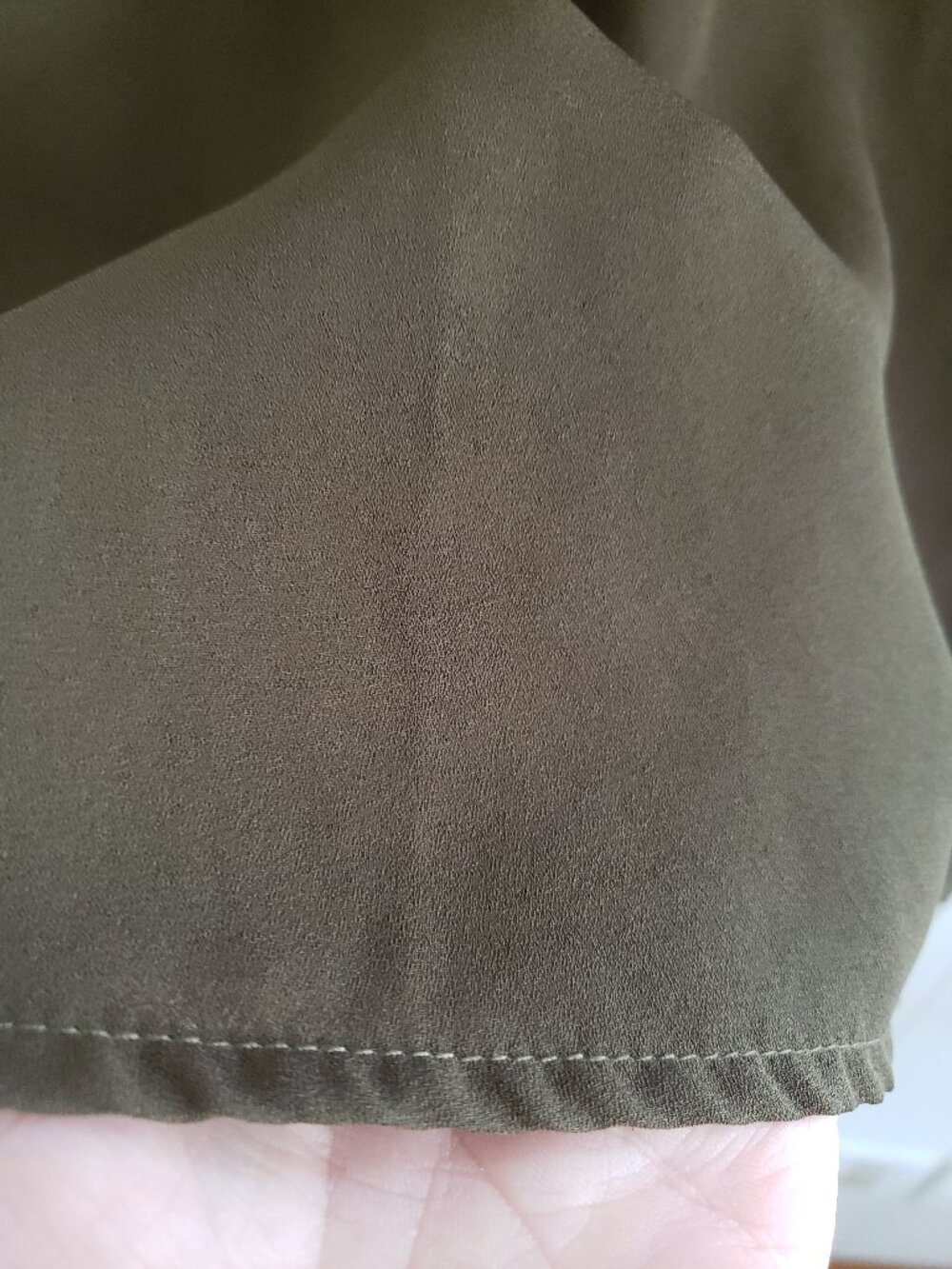 Charlotte Russe Open Back Cut Out Top Size XL - Picture 2 of 4
